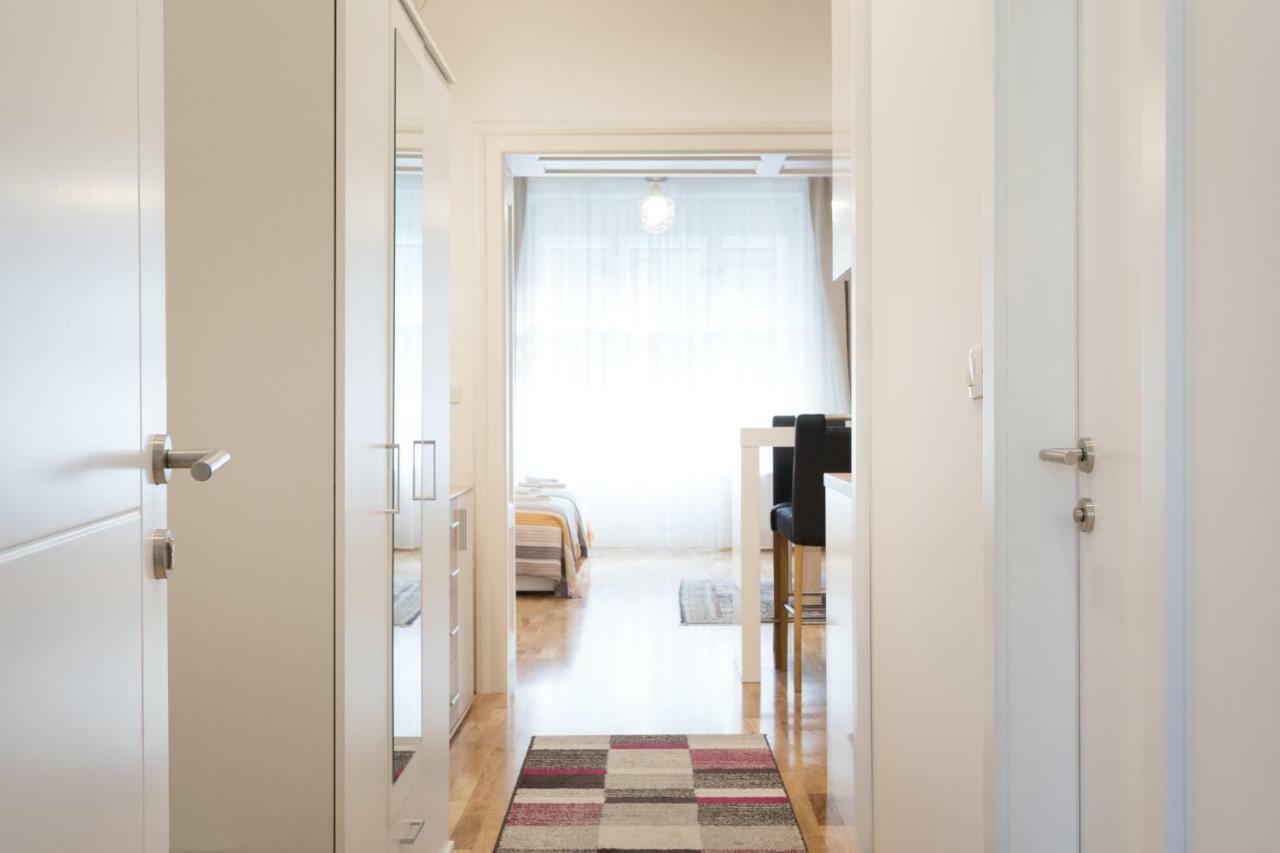 City Center Apartments Zagreb Luaran gambar